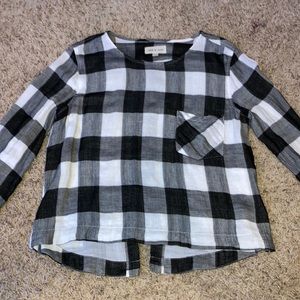 Size M black and white plaid long sleeve top